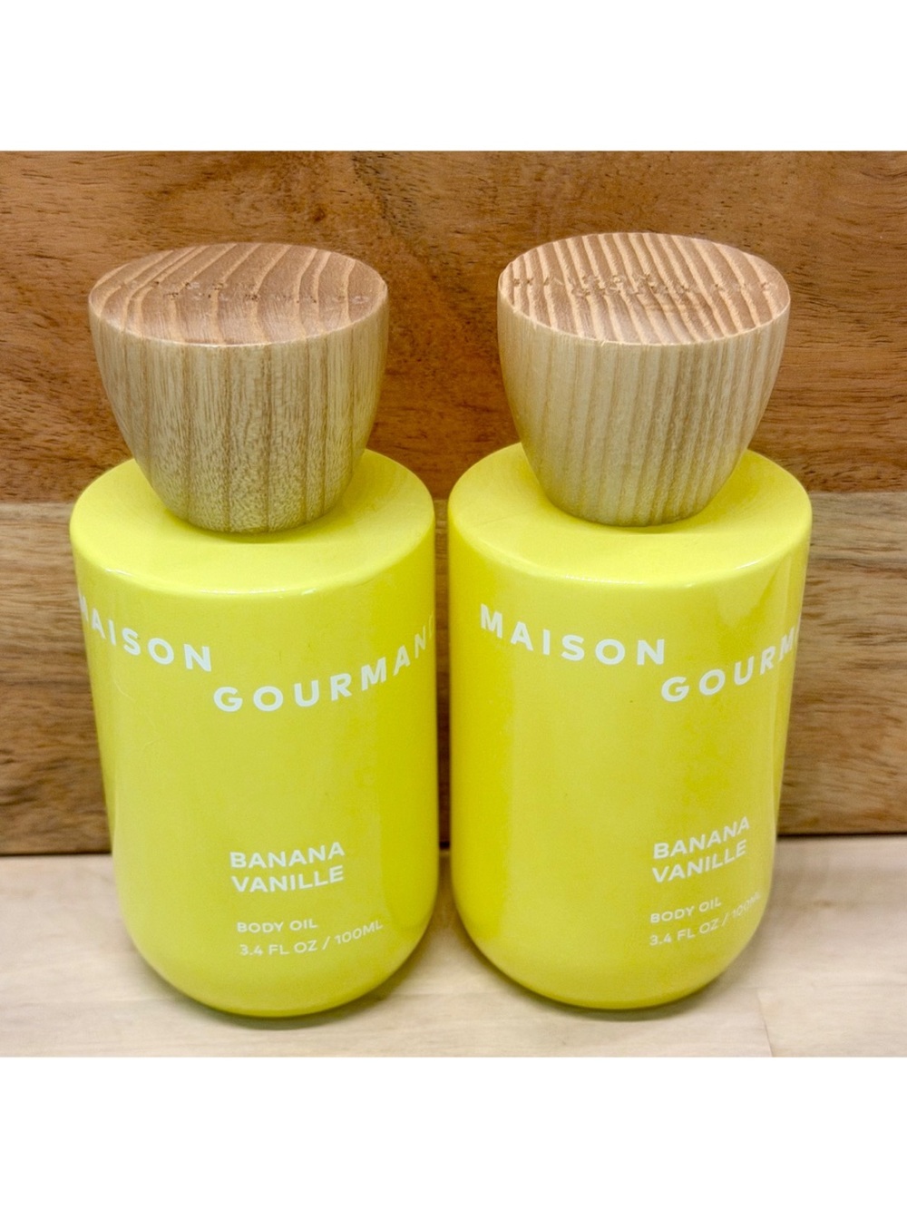 Maison Gourmand Dry Body Oil Spray Set Of 2 Banana Vanille Full Size 3.4oz Viral